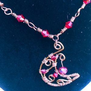 Handmade chain & pendant?.